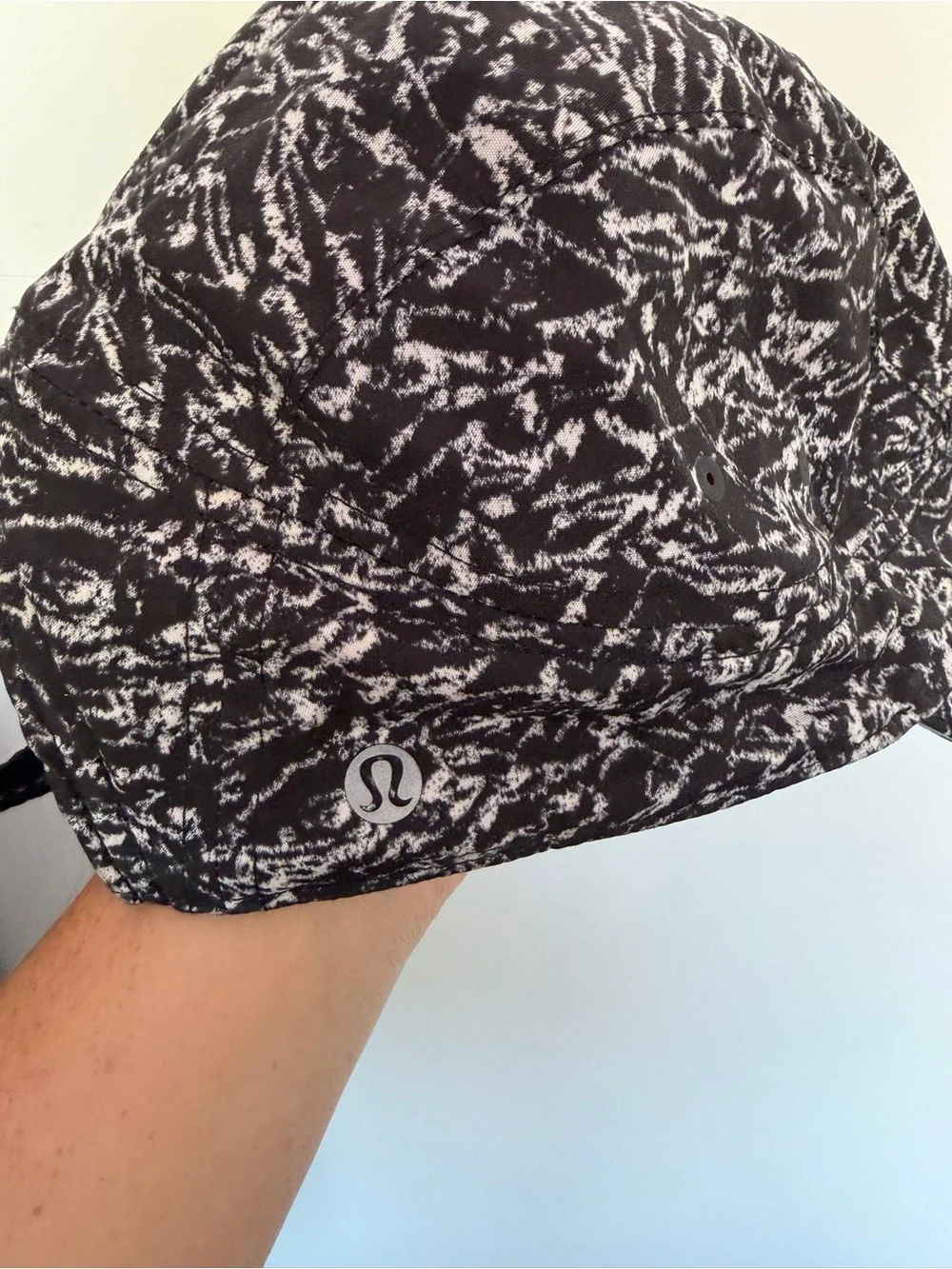 lululemon athletica Black & White Marled Running Cap